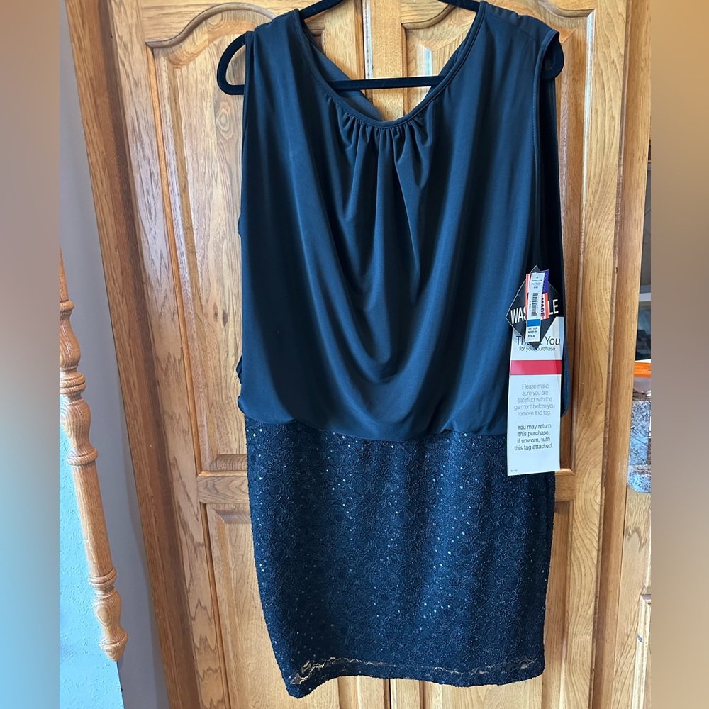 NEW w/ TAGS! R&M Richards Sleeveless Black Dress Size 16 Petite